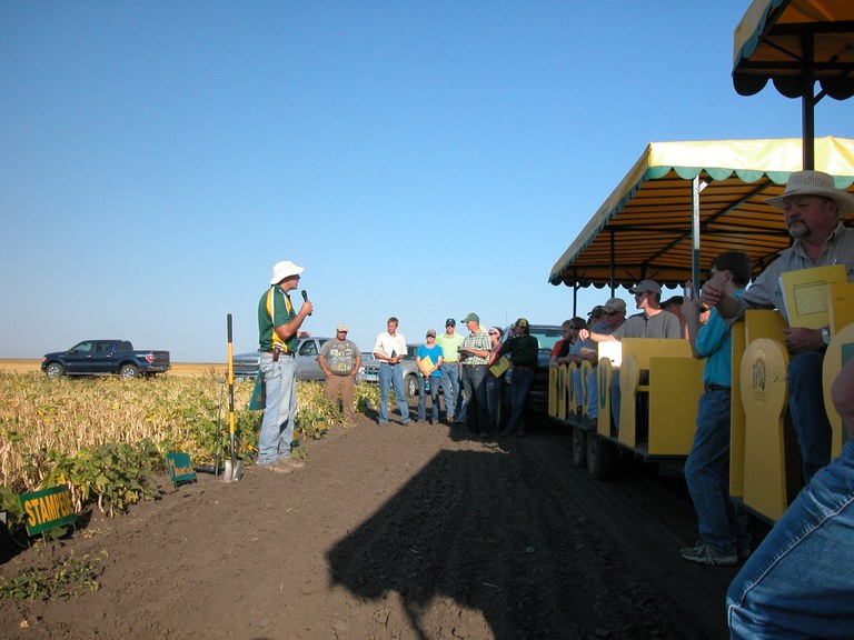 RowCropTour