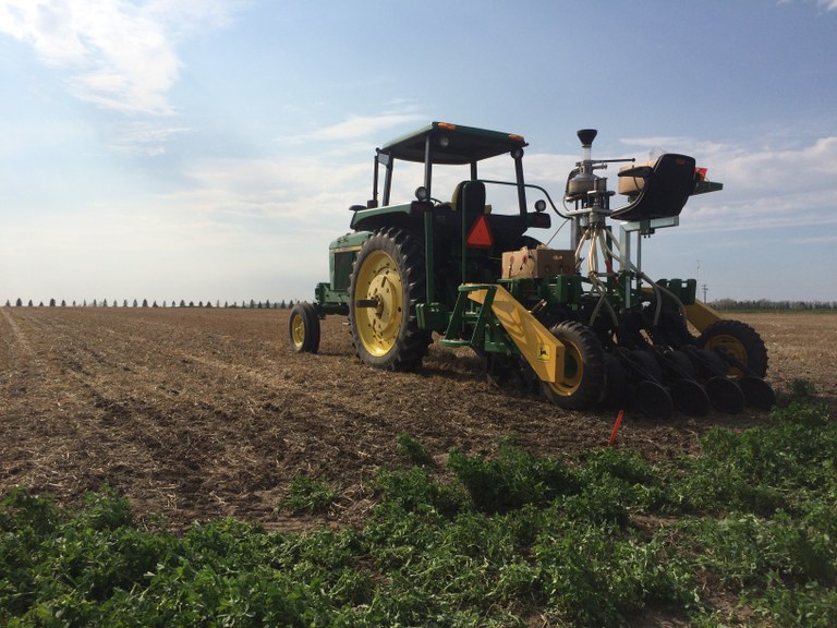 TractorPlanting