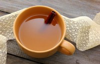 A mug of hot apple cider is a special treat on a cold day. (Photo by Wikihow)