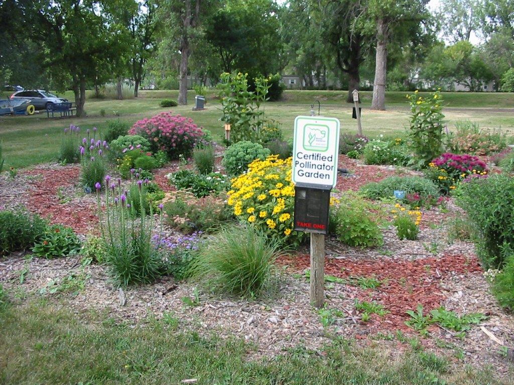 The NDSU Extension Master Gardener Program was started in 1980 and currently has over 200 volunteers. In 2022, the group volunteered more than 12,500 hours in 37 North Dakota counties. (NDSU photo)