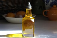 Some oils have a distinct flavor, while others are neutral. (Pixabay photo)