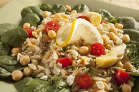 This Mediterranean diet-inspired orzo salad recipe is the perfect side dish with broiled salmon. (Photo courtesy of Northern Pulse Growers.)