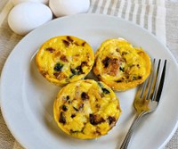 These spinach and cheese egg muffins are a delicious way to make sure you are getting enough vitamin D, especially if you pair them with a glass of vitamin D-fortified milk. (Pixabay)