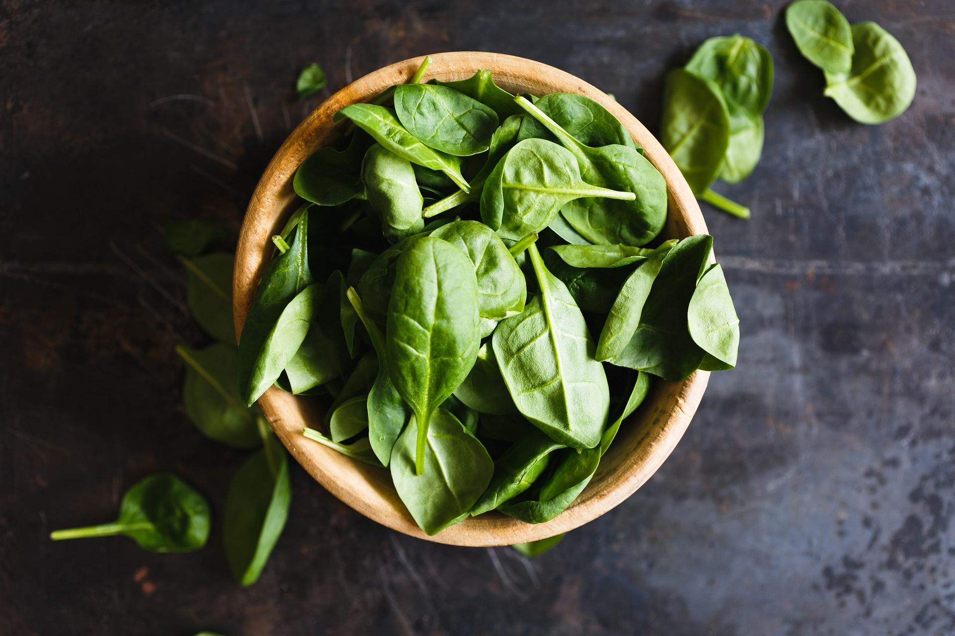 You can buy fresh herbs, such as basil, in many grocery stores and at farmers markets. (Photo courtesy of Pixabay)