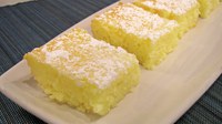 These two-ingredient lemon bars have just 80 calories per serving. (NDSU photo)