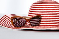 Protect your eyes with sunglasses that offer protection from the sun's ultraviolet rays. (Pixabay photo)