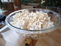Popcorn is a healthful whole-grain food. (Photo courtesy of monlightway, morgueFile)