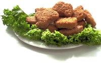 Recipes for baked chicken nuggets mimic deep-fried versions but without the hot oil. (Pixabay photo)