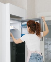 Bacteria can multiply rapidly when food is thawed at room temperature or held too long in the "danger zone." (Pexels photo)