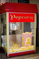 Popcorn is a whole-grain food, along with oatmeal and brown rice. (Pixabay photo)