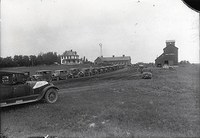 NFMA tour of the John E. Thelin farm near Devils lake back in 1928. Courtesy NDSU Institute for Regional Studies