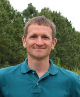 Michael Wunsch, NDSU Carrington Research Extension Center plant pathologist