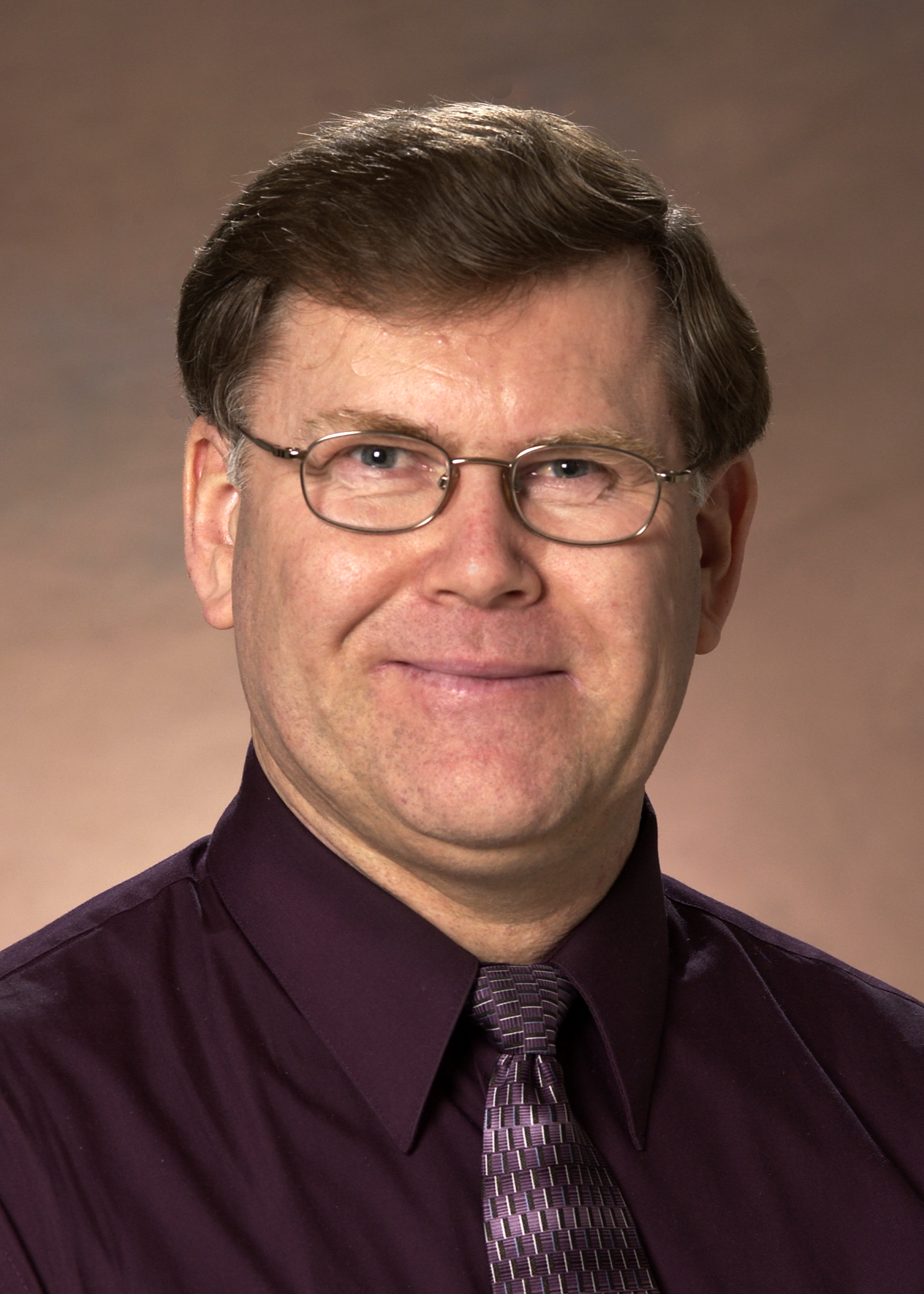 The American Society of Agricultural and Biological Engineers awards its top honor to Ken Hellevang, NDSU professor and Extension agricultural engineer.