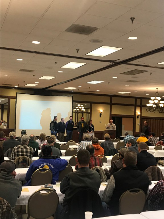 Producers and others attend an NDSU Extension Diversity, Direction and Dollars agricultural forum. (NDSU photo)
