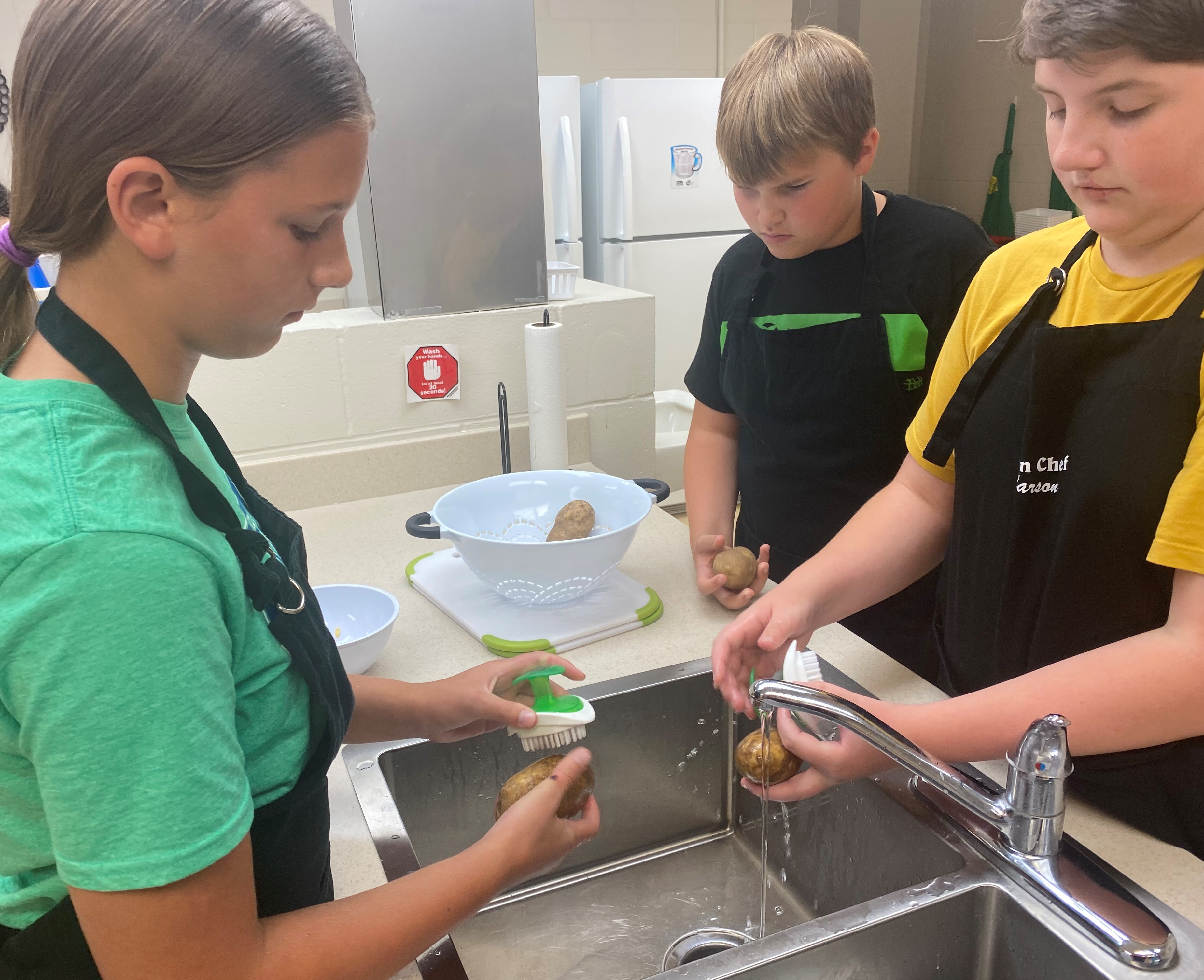 On the Move to Better Health: Kids Cooking and Baking Schools (NDSU photo)
