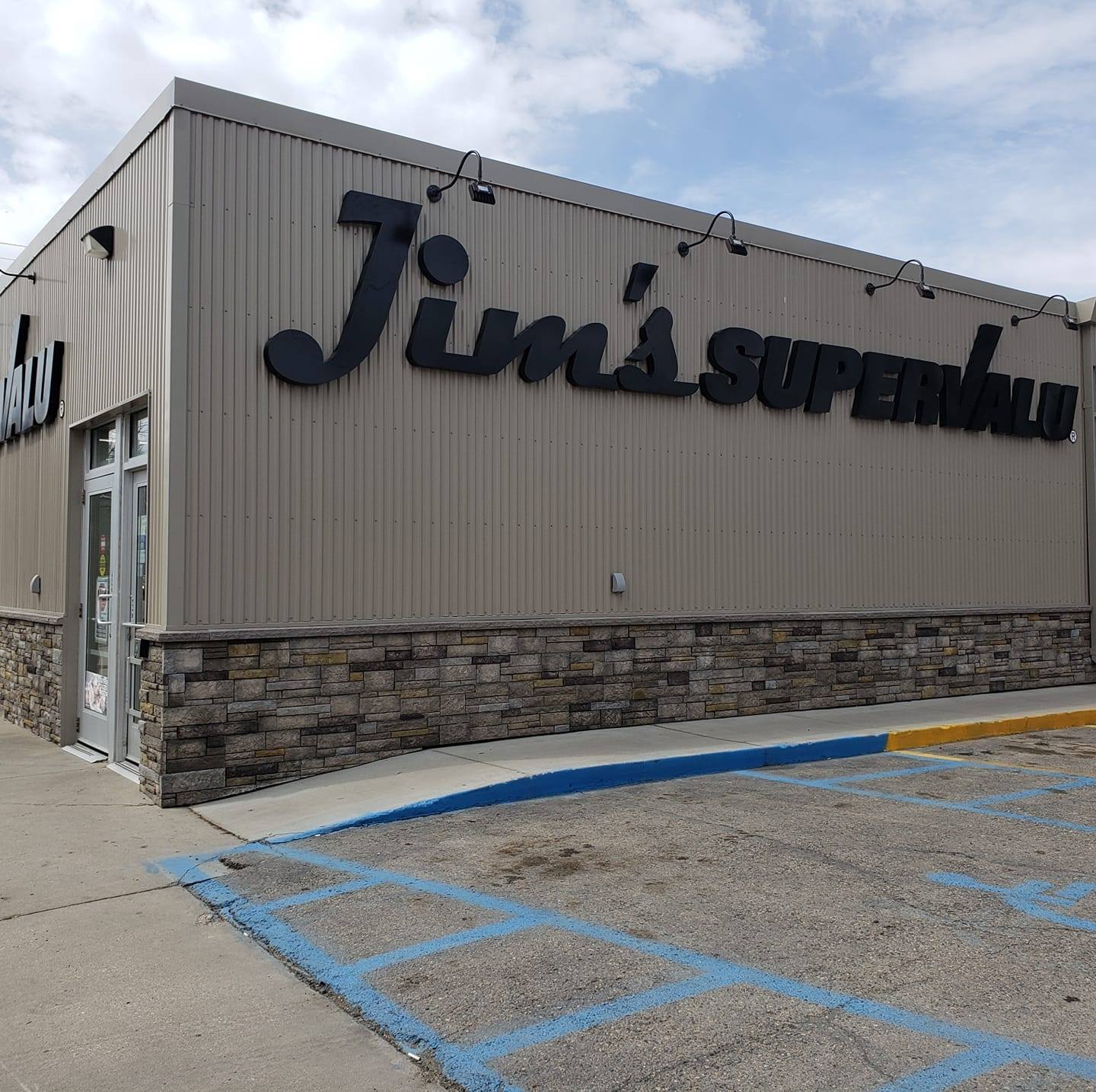 Jim’s SuperValu in Park River is navigating a successful transition after the owners attended the NDSU Extension Design Your Succession Plan for Small Business workshop in 2023.