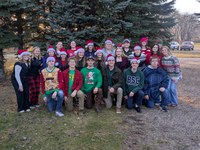The incoming members join the full 4-H Ambassador team for a holiday photo. (NDSU photo)