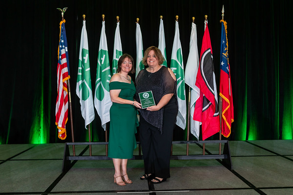 Karla Meikle (right), NDSU Extension state 4-H activities coordinator. (NDSU photo)