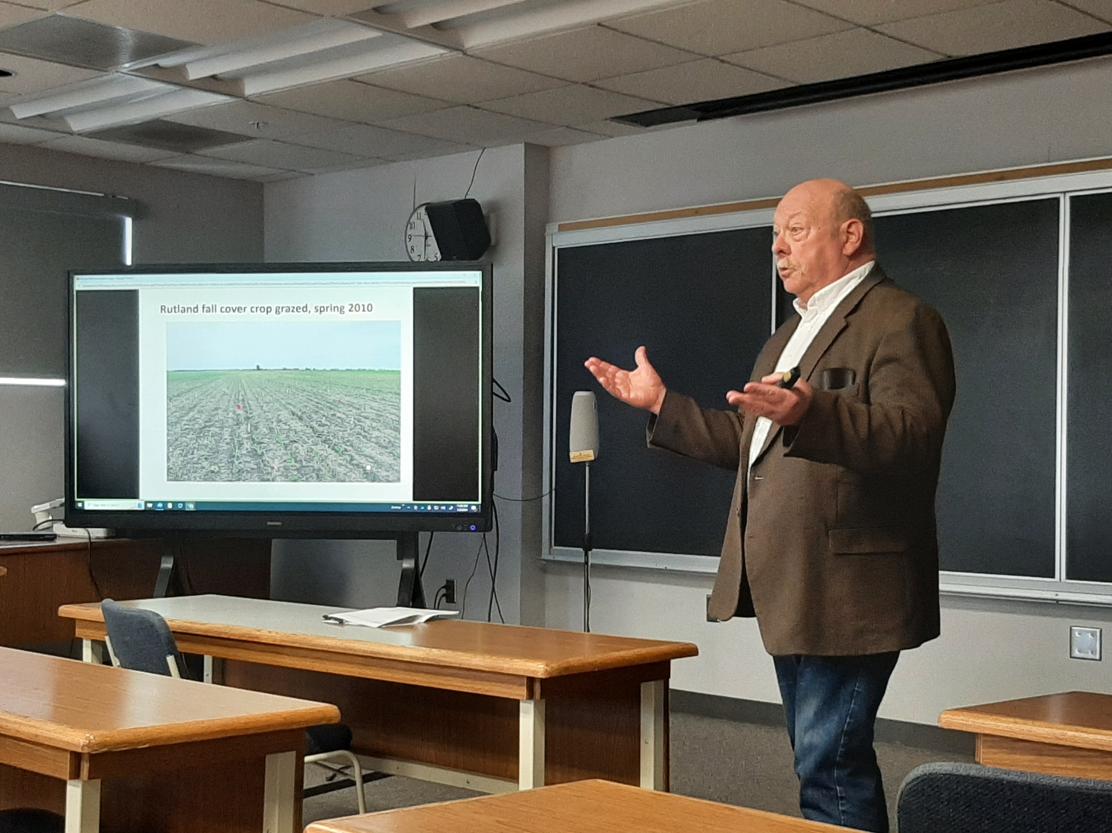Dave Franzen, former NDSU Extension soil specialist and professor, is sharing over 50 years of soil expertise in his new book. (NDSU photo)