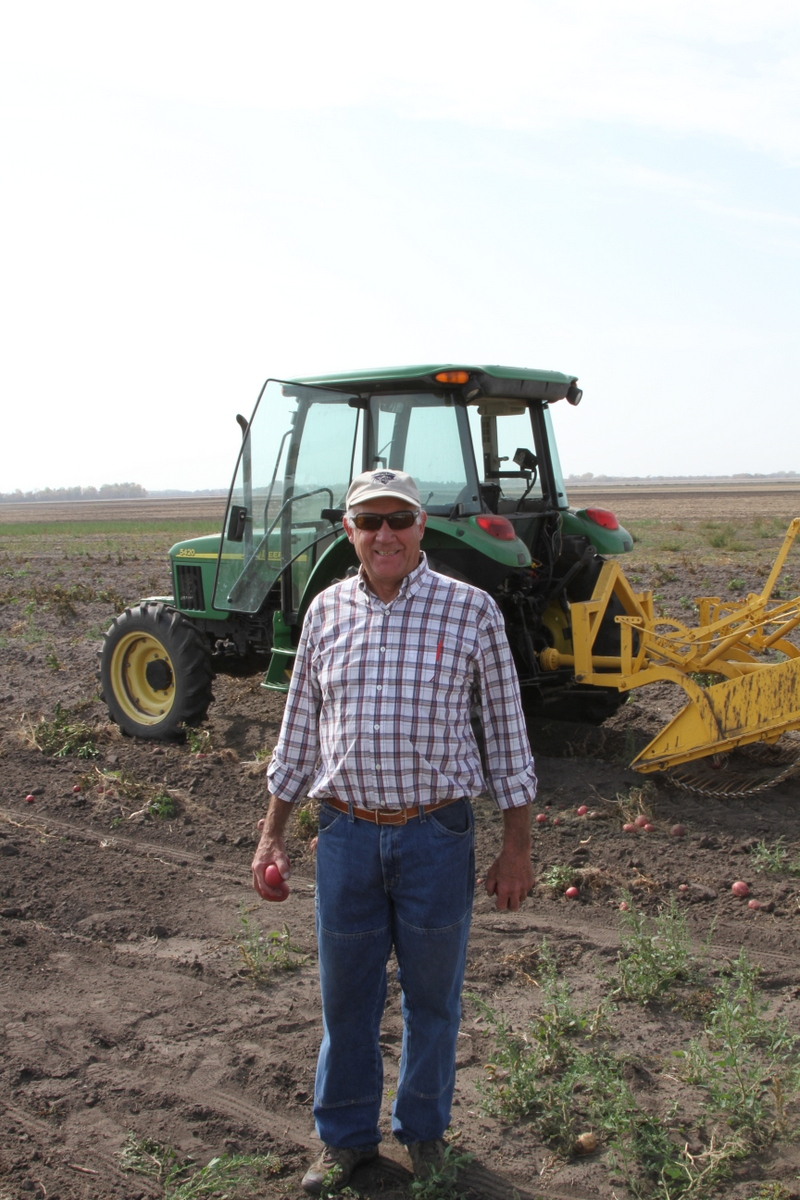 Gary Secor wins the NPC Meritorious Service Award