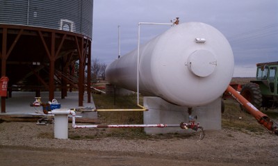 Elevated fuel tank