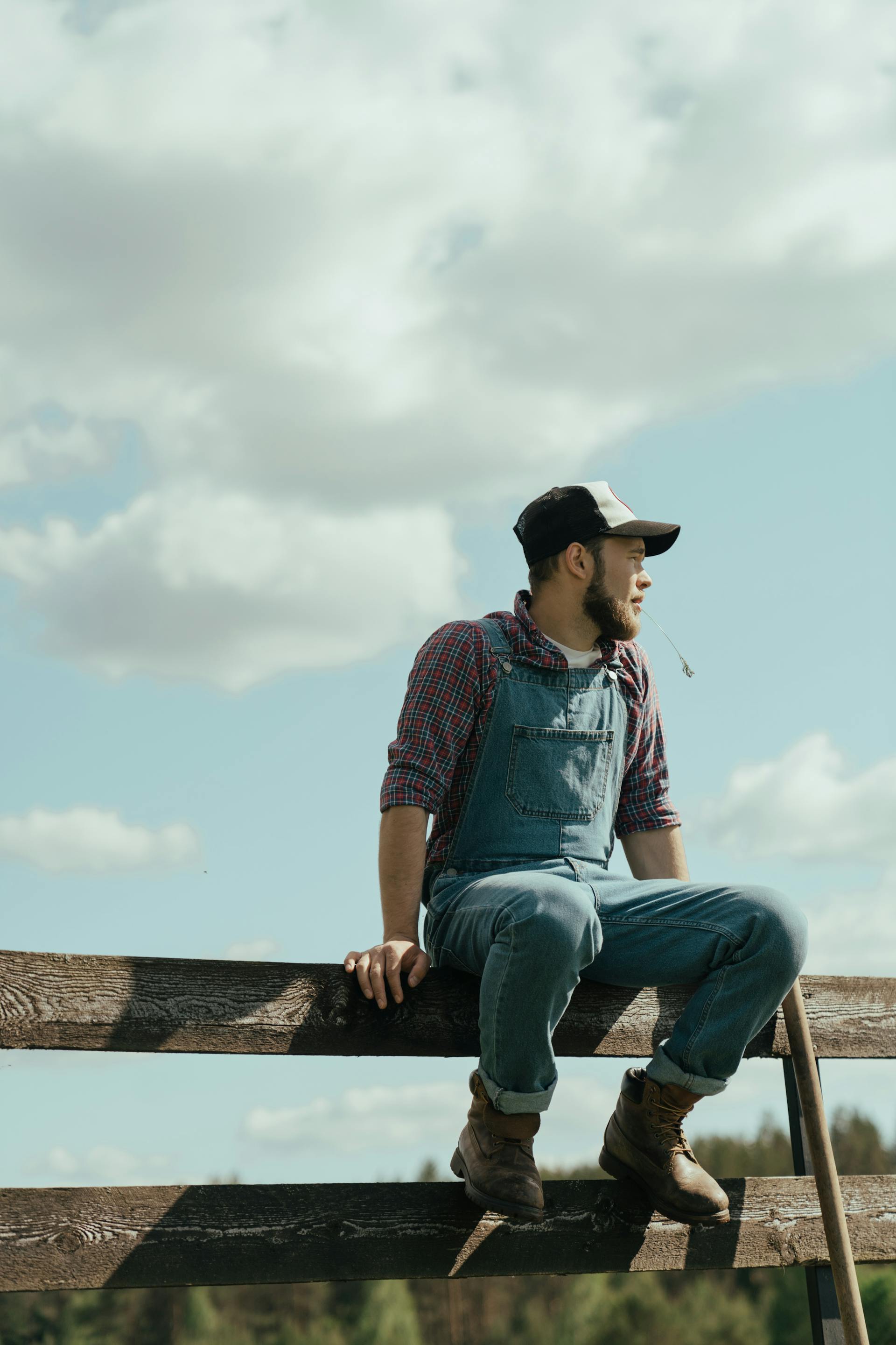 Research indicates the suicide rate is significantly higher for those working in agriculture. (photo from Pexels)